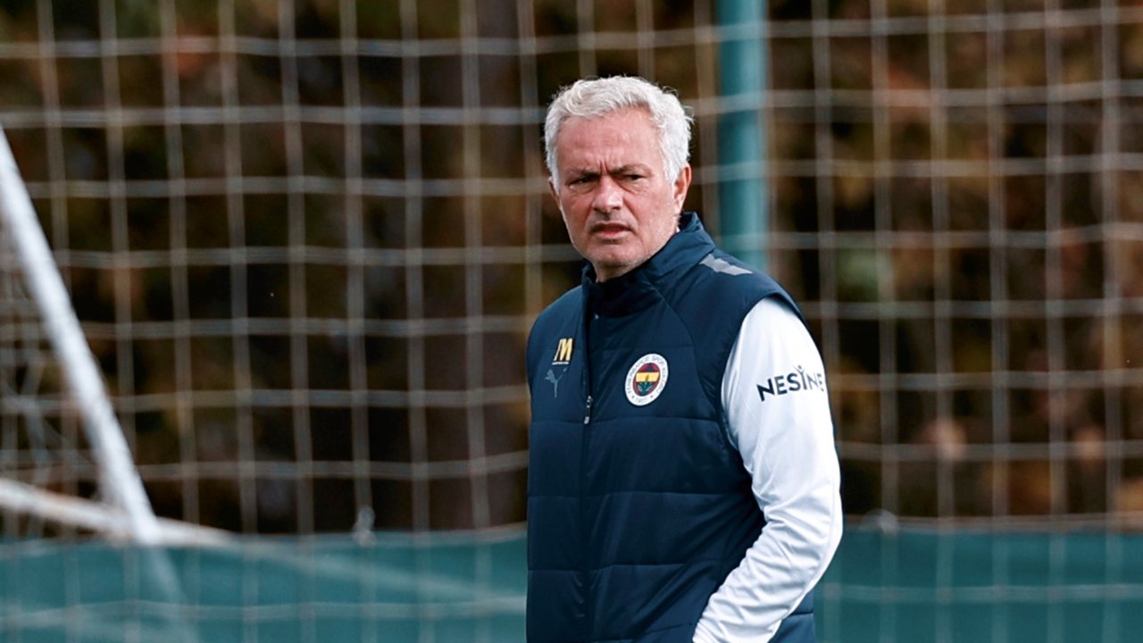 UEFA'dan Mourinho'ya 1 maç ceza: Midtjylland maçında yok 14 493658