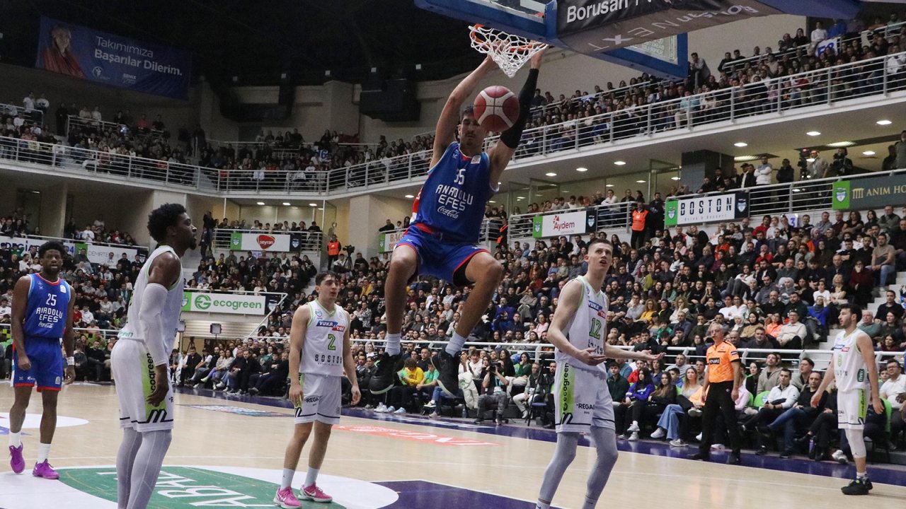 Anadolu Efes, Denizli'de rahat bir galibiyet aldı 14 493683