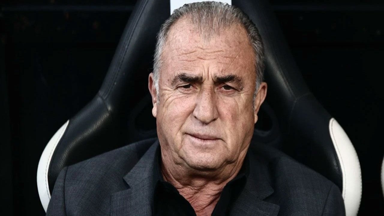 Terim'in üzerine su döktü: Koşa koça gitti! 9 494316