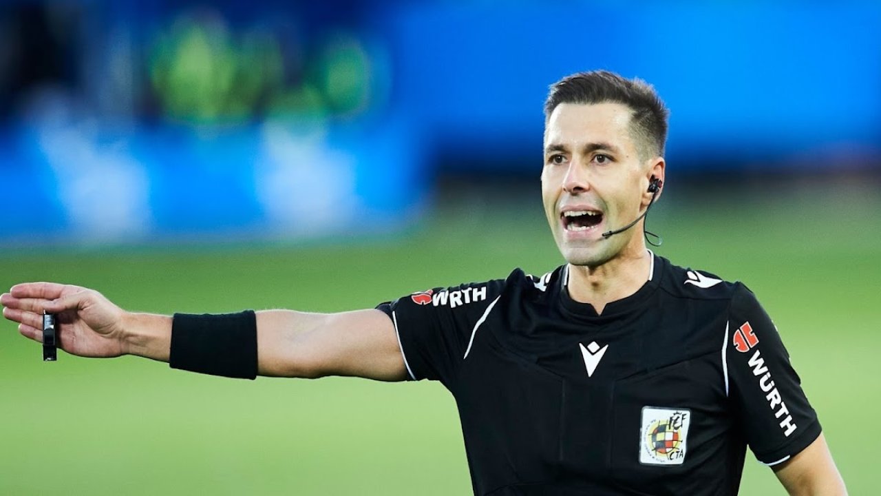 Beşiktaş maçının VAR’ı İspanyol Adrian Cordero Vega oldu! 5 497236