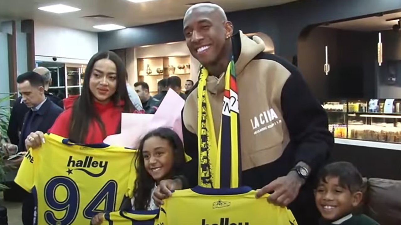 Fenerbahçe'nin transfer ettiği Anderson Talisca, İstanbul'a adım attı 4 498113