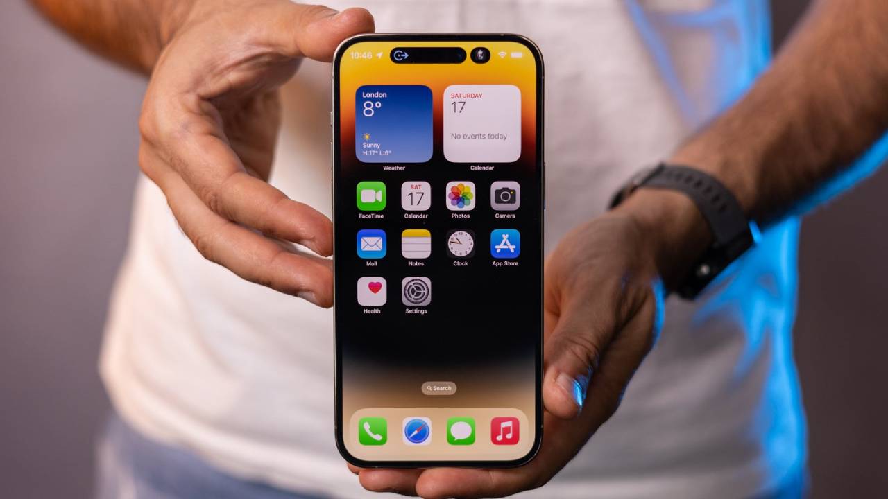 Arm mobil çip fiyatlarını artırmak istiyor 13 Gec kalindi ama degecek mi Appledan iPhone 17ye ekran guncellemesi