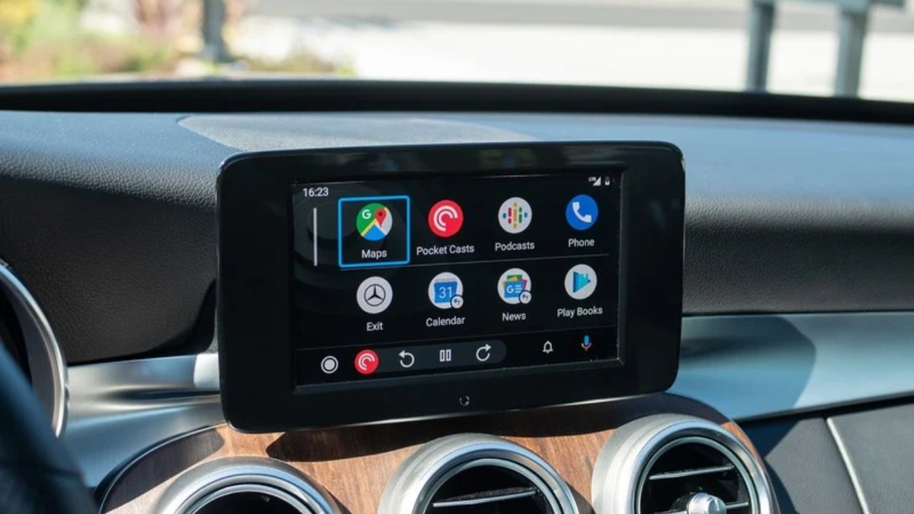 Google Gemini, Android Auto'ya geliyor! 17 android auto 13 4 guncelleme kapak