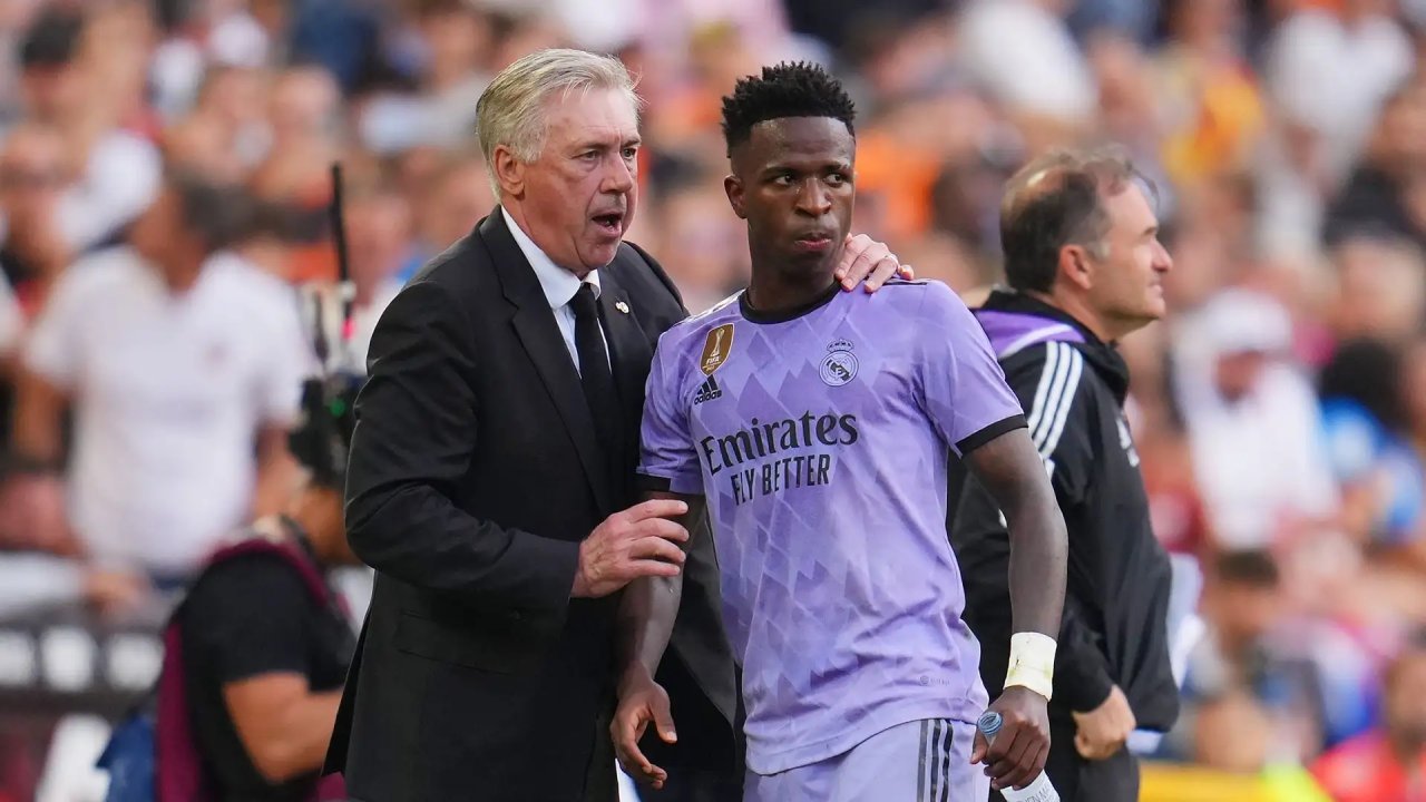 Ancelotti: 'Vinicius'la ilgili sorulardan bıktım' 21 500319