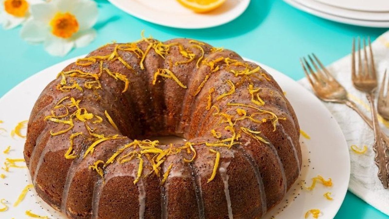 Akşam dizi izlerken bu kek harika gidiyor! Portakal soslu kek ile hem lezzet hem keyif yapın! 8 500707