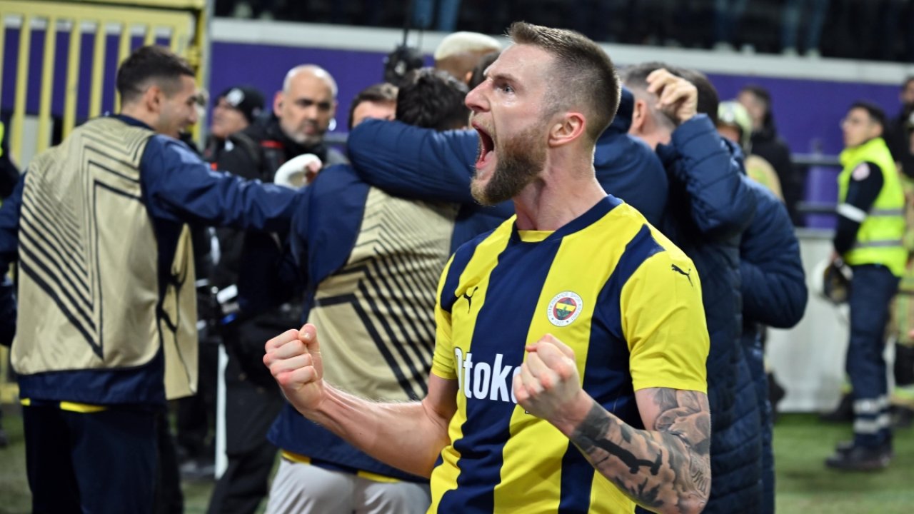 Fenerbahçe, UEFA Avrupa Ligi'nde son 16 turu biletini kaptı 2 501491