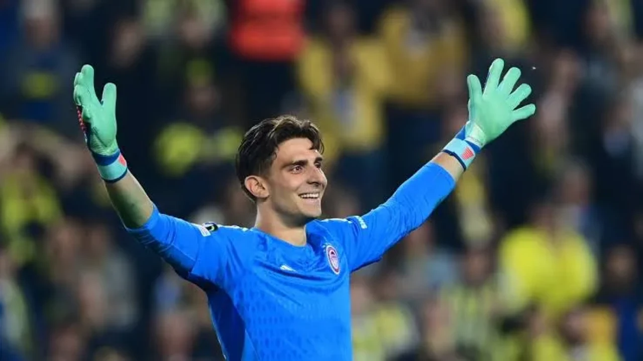 Galatasaray, Muslera'nın yerine Yunan kaleci Tzolakis transferine hazırlanıyor 2 501889