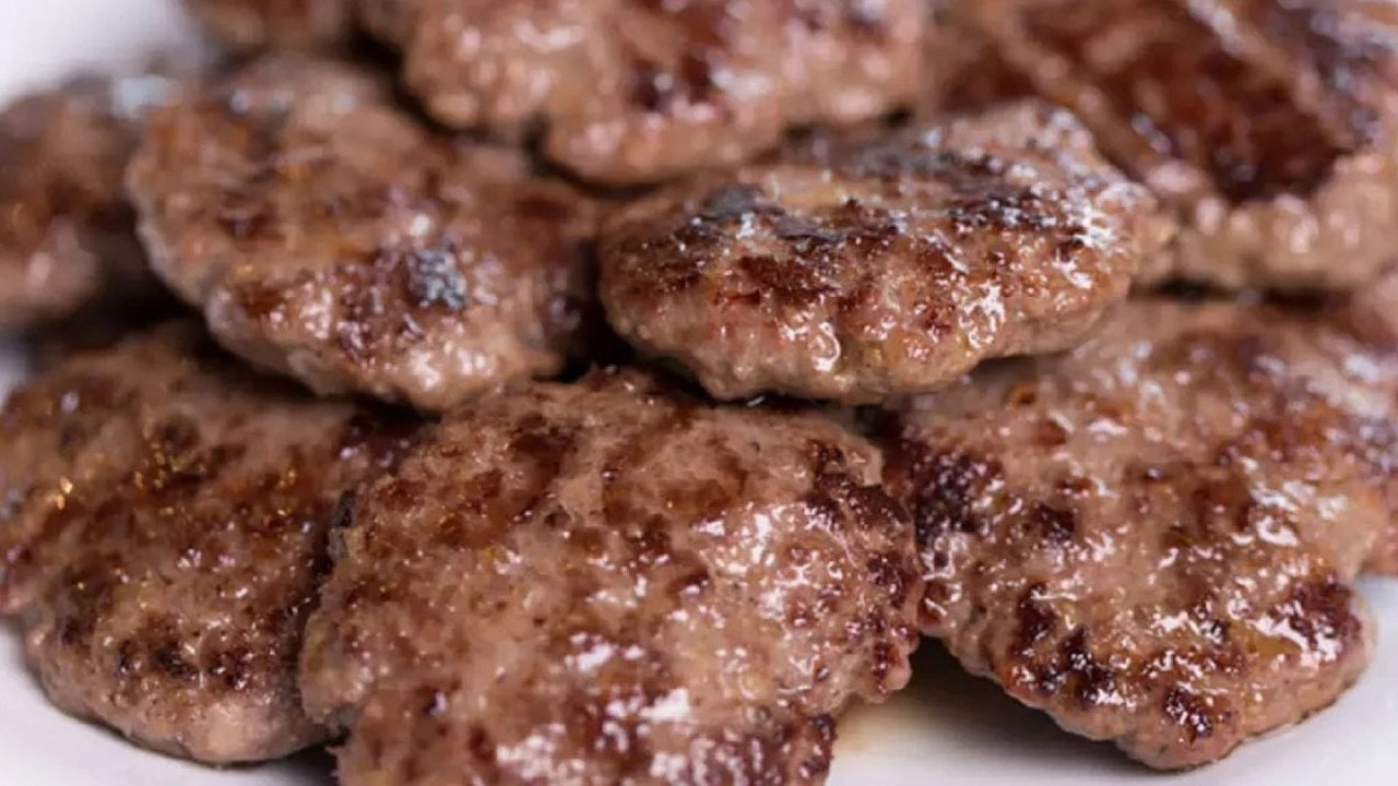 Bu malzeme köftenin dağılmasını önlüyor 17 501936