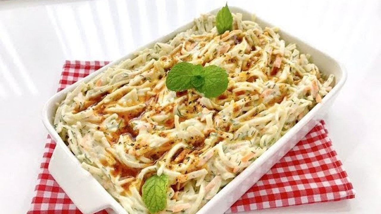 Yağ yakıcı özelliğiyle tavuklu göbek salatası… Gün boyu tok tutuyor! 15 502110