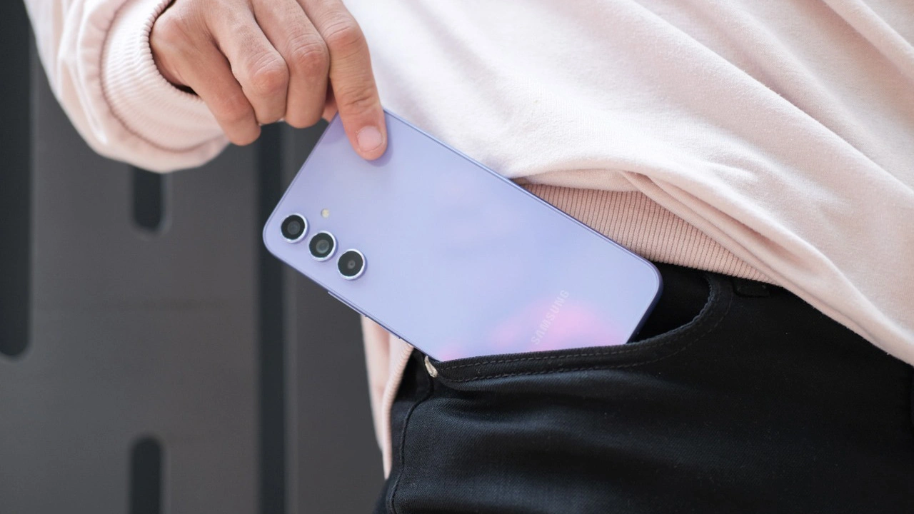 Samsung Galaxy A56 hizli sarj gucuyle beklentileri asacak.webp