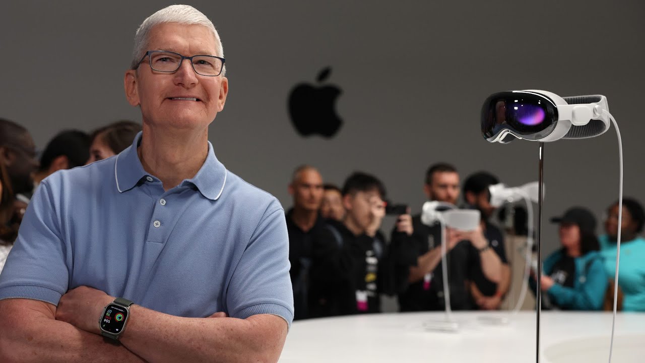 Tim Cook Apple Vision Proyu kullanarak 3D deneyimini anlatti 2