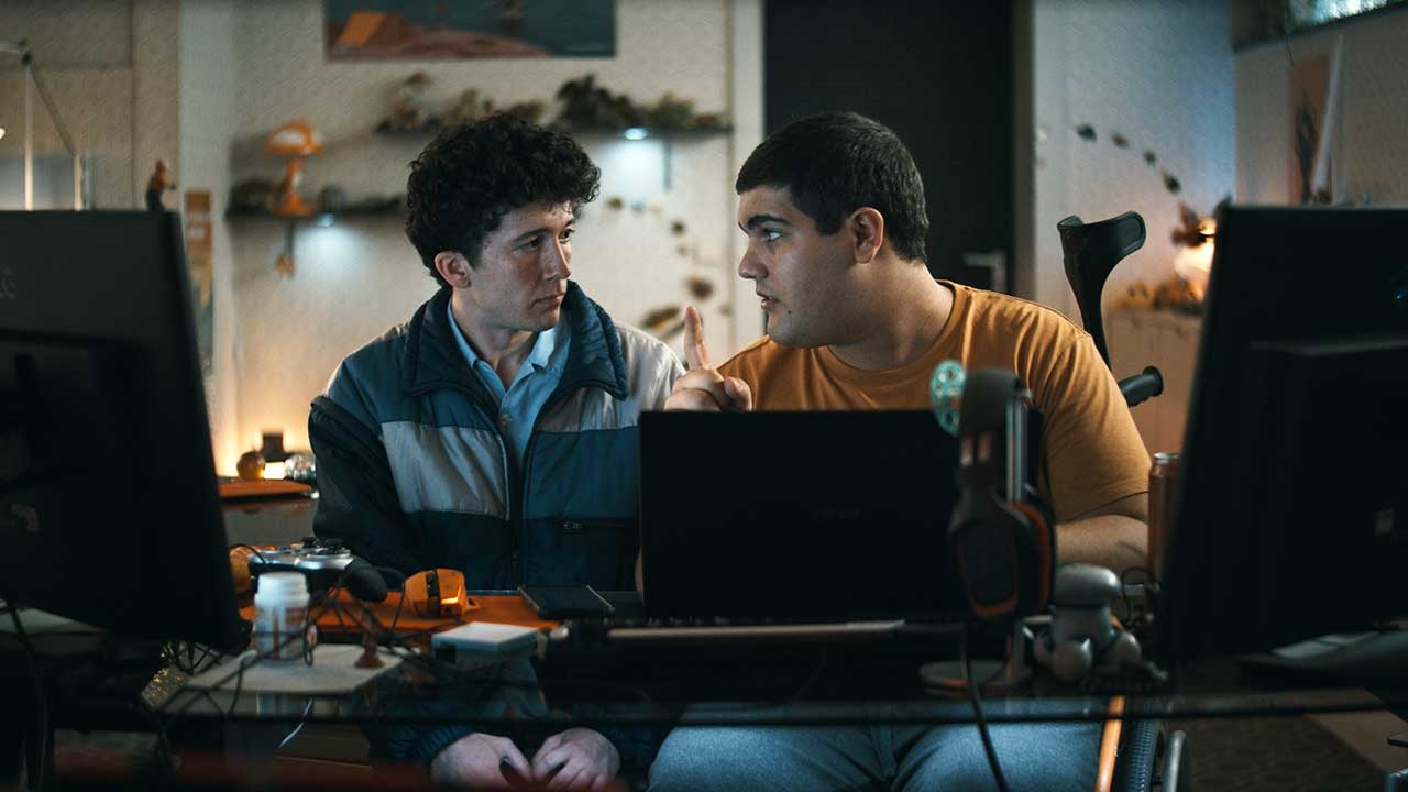 How to Sell Drugs Online (Fast) 4. sezon geliyor! 8 how to sell drugs online fast 4 sezon ne zaman kapak