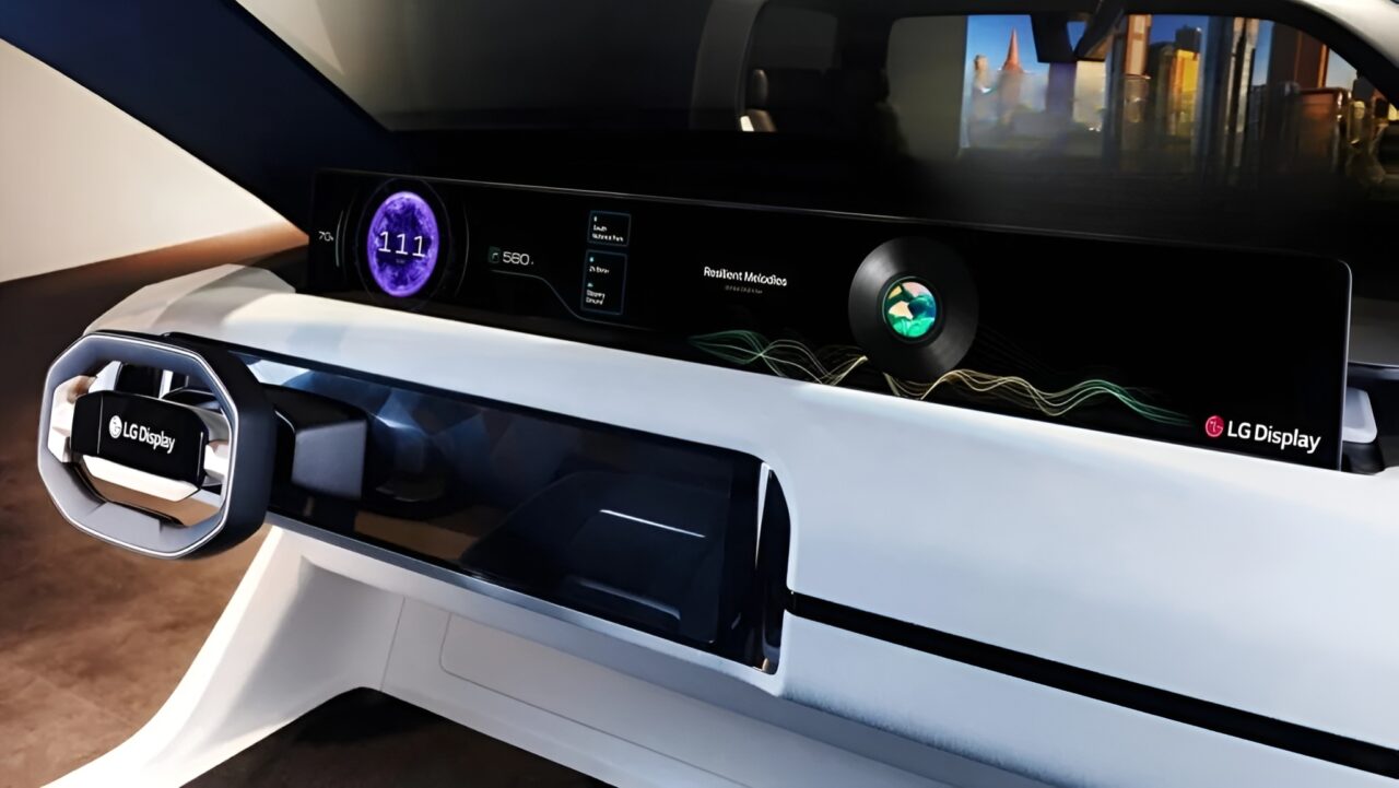 LG, dünyanın ilk 40 inçlik araç içi ekranını tanıttı! 9 lg dunyanin ilk 40 inclik arac ici ekran tanitti 1 e1740405340337