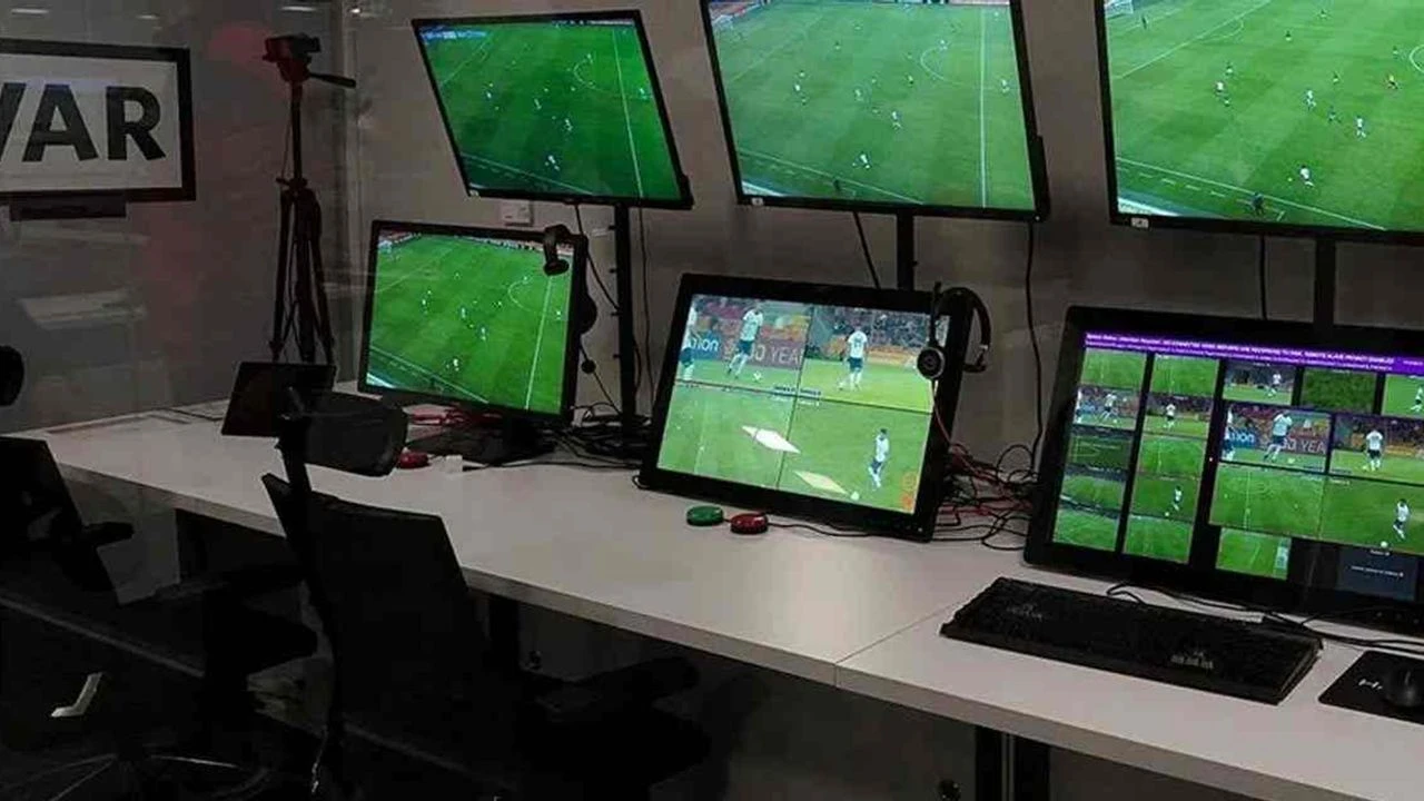Galatasaray maçının VAR hakemi açıklandı 7 495608