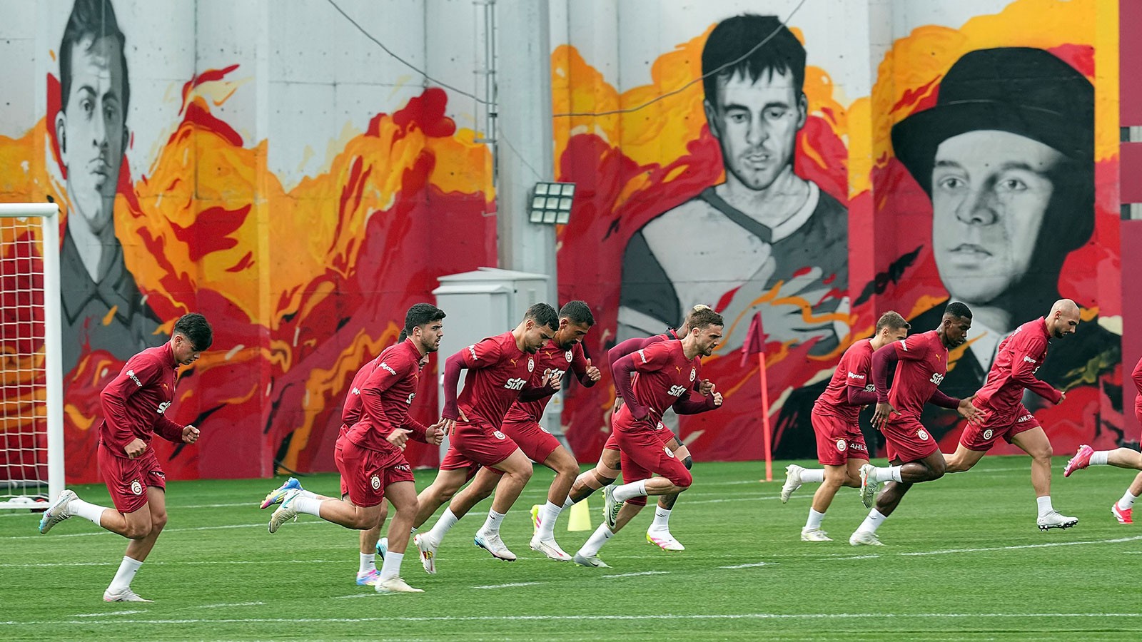 Galatasaray, Fenerbahçe derbisi için hazırlıklarını sürdürüyor 7 508151