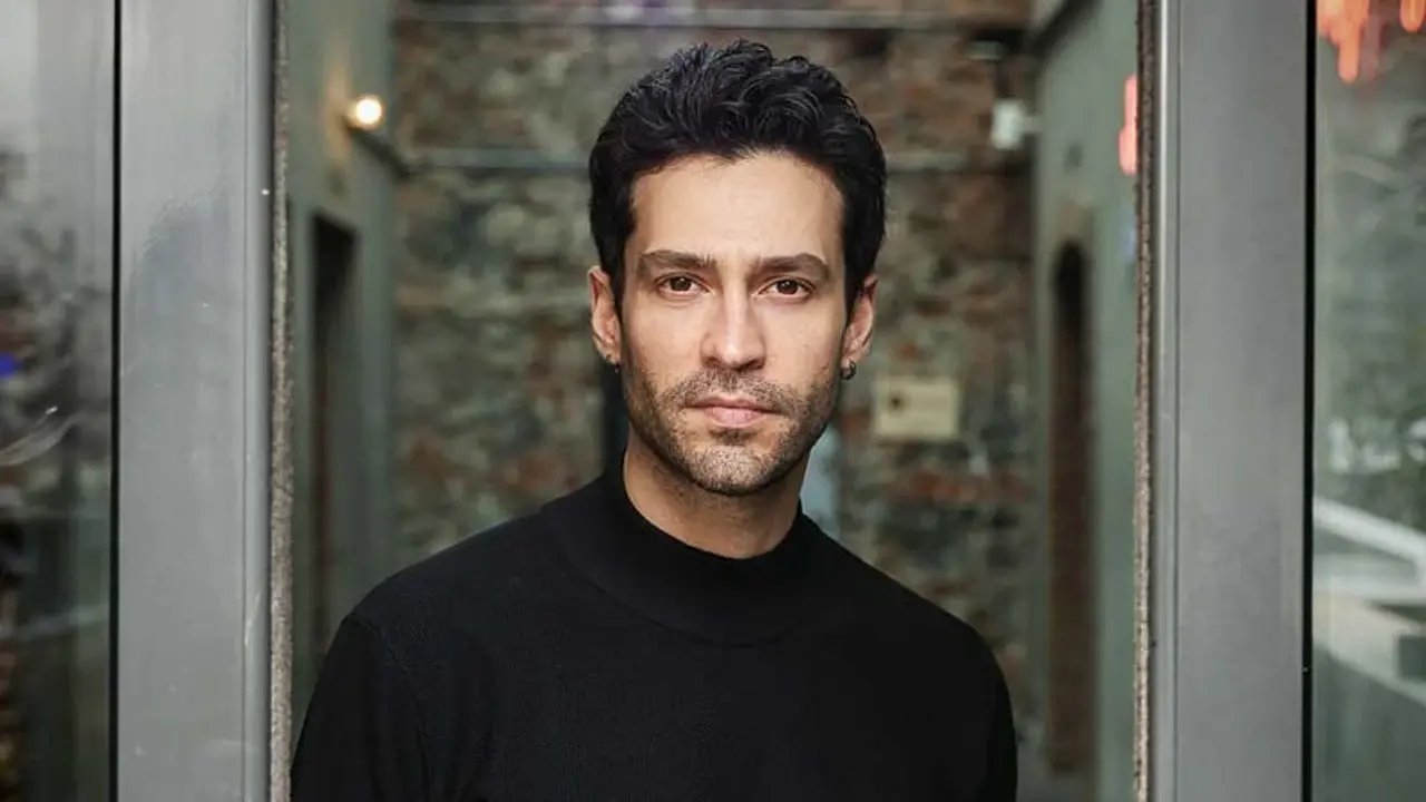 Barış Manço filmi neden iptal edildi? Başrol Ekin Koç'tan açıklama geldi 16 513093