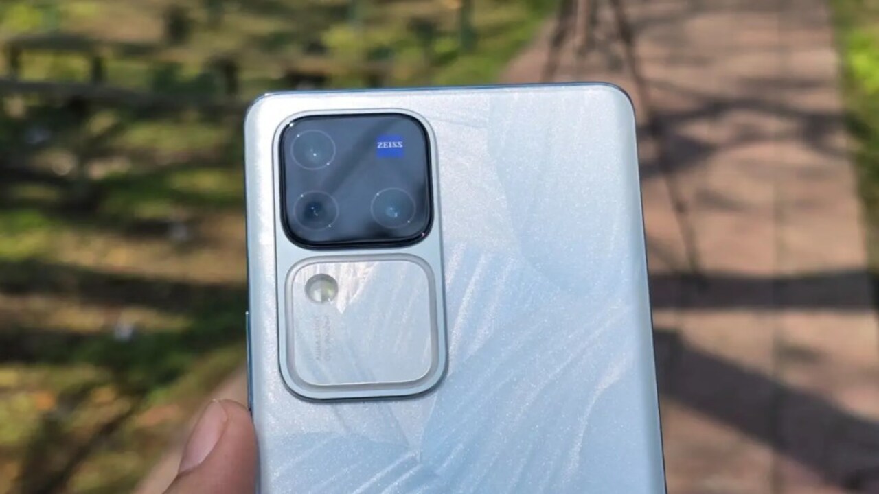 Vivo S30 1