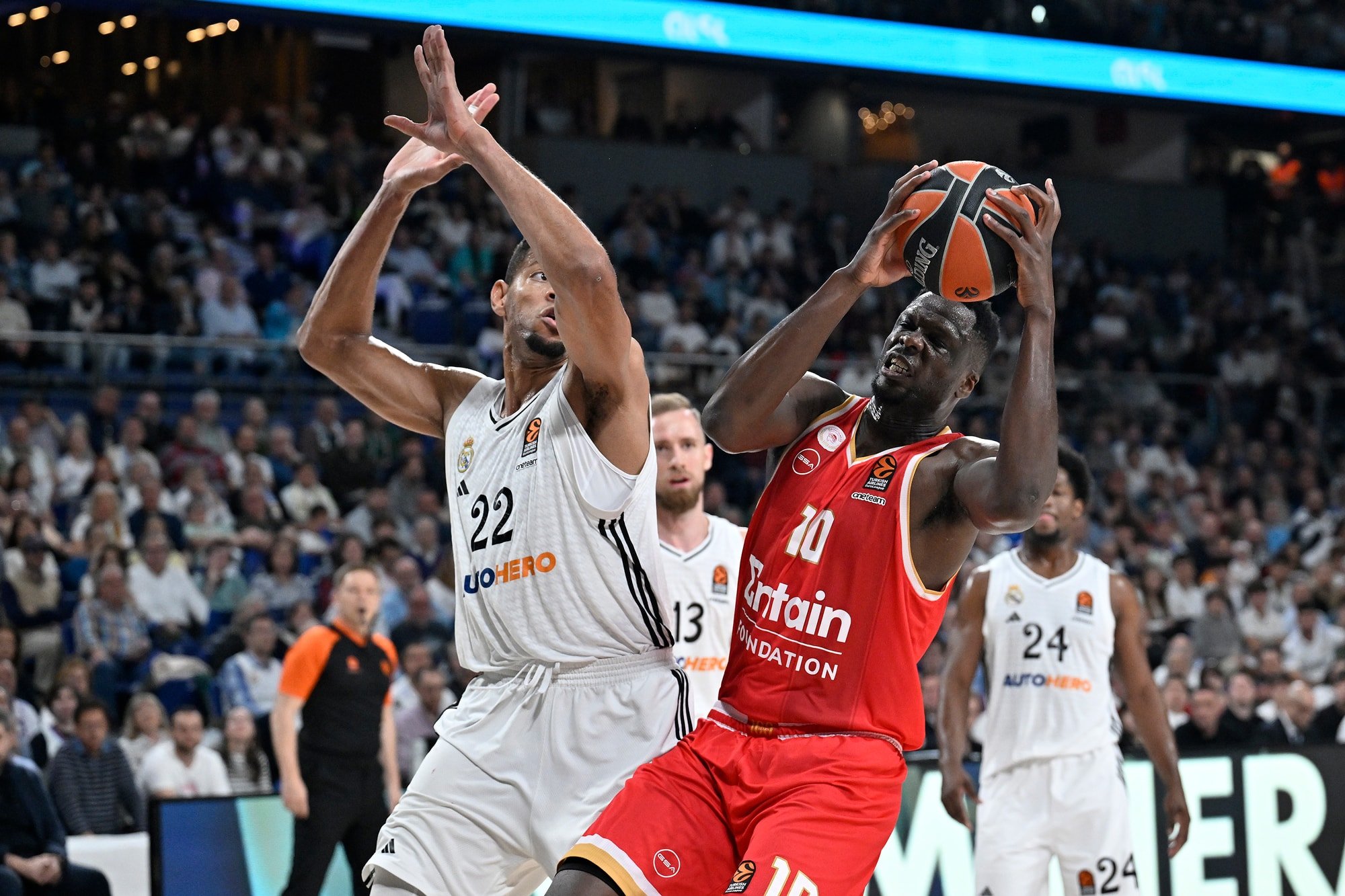 Olympiakos, Real Madrid’i deplasmanda mağlup ederek EuroLeague Final Four’a yükseldi 18 514402