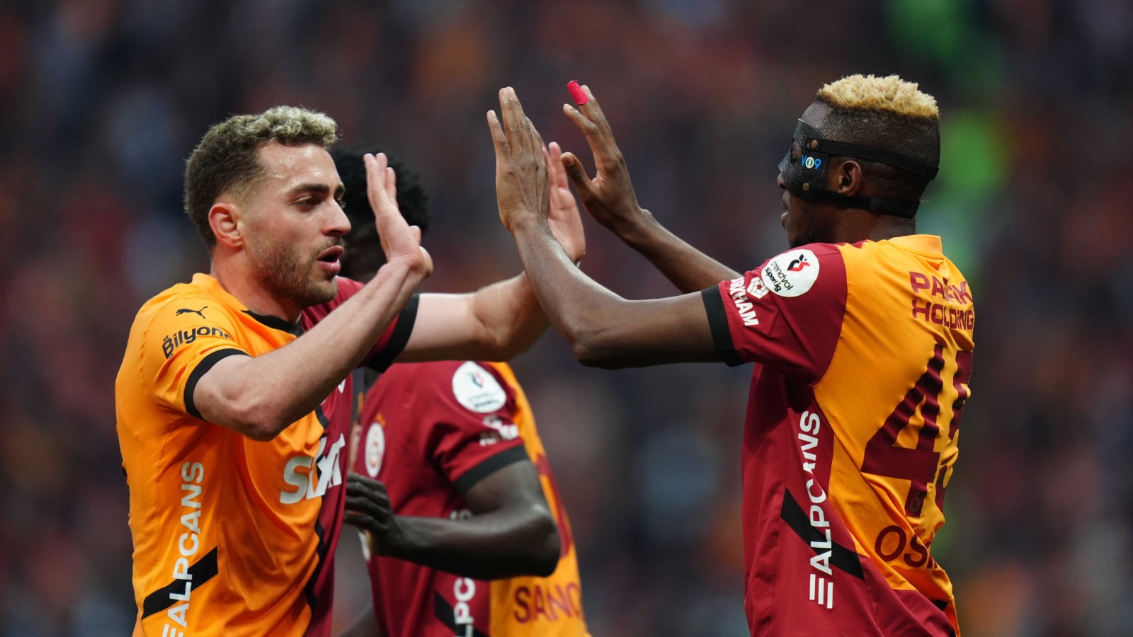 Aslan şampiyonluğa yürüyor! Okan Buruk 11’i ezberletti 12 515525
