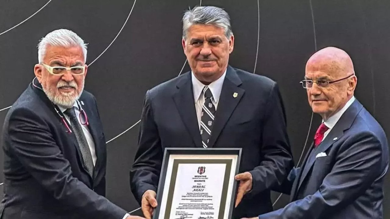 Serdal Adalı, Beşiktaş'ta mazbatasını alarak göreve başladı 7 516965