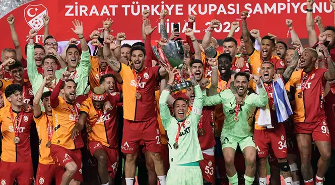 Galatasaray, Türkiye Kupası’nı 19. Kez kazandı: Kupayı Muslera kaldırdı 5 517284