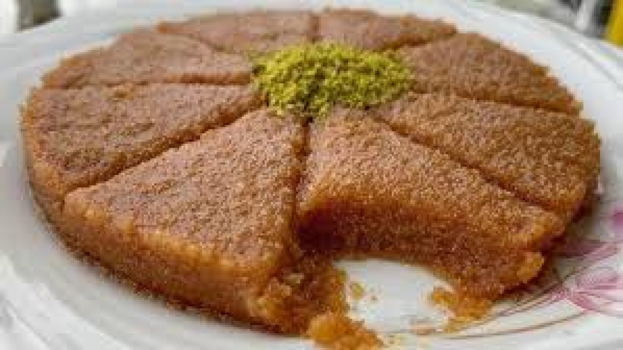 40 Yıllık Ustadan İrmik Helvası Sırrı: Kıvamı Hep Mükemmel Kalacak! 4 518066
