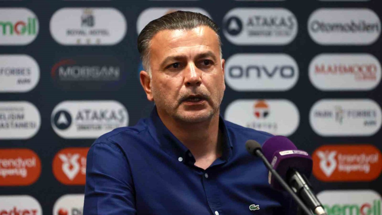 Atakaş Hatayspor Teknik Direktörü Murat Şahin: "Kazandığımız için mutluyum" 15 519338