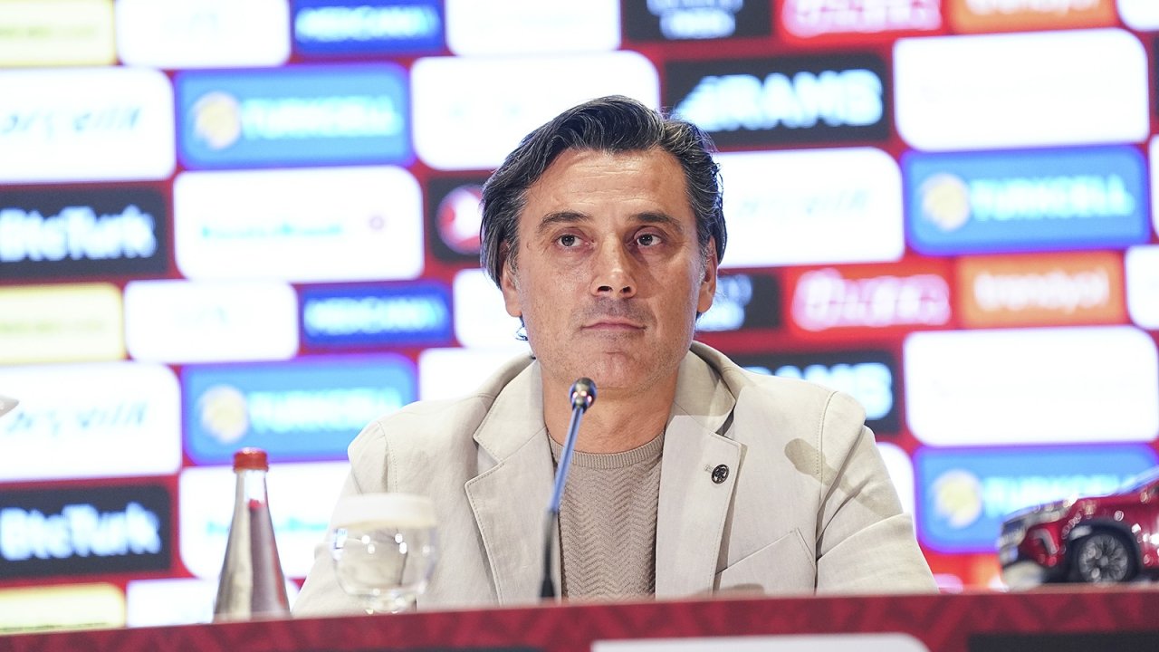 Montella: "Pivot forvet konusunu anlayamıyorum" 2 519793