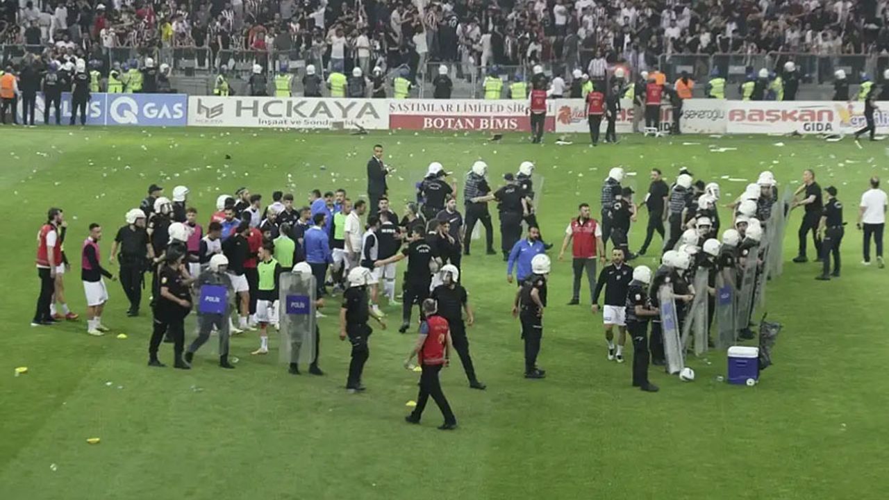 PFDK'dan Elazığspor’a 5 maç seyircisiz ceza ve 567 Bin TL para cezası 2 520130