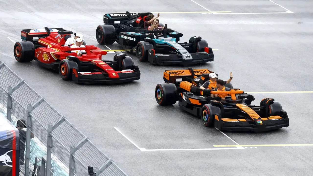 Formula 1 pilotları, LEGO araçlarla yarıştı! 9 Formula 1 pilotlari LEGO aracla.webp