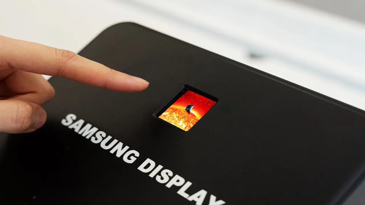 Samsung 5.000 ppi OLEDoS paneli.webp