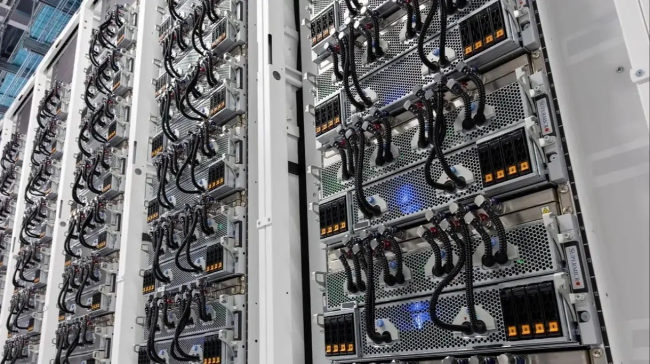 Elon Musk’ın süper bilgisayarı devasa enerji harcıyor! 2 Tesla Megapackler Colossus sup 1.webp