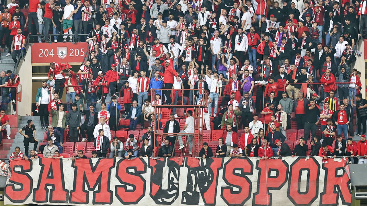Samsunspor’dan kritik zafer: Reis sevinçten havaya uçtu 9 520547
