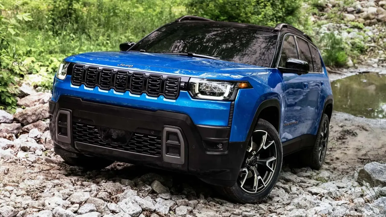 Yeni nesil Jeep Cherokee karsimi.webp