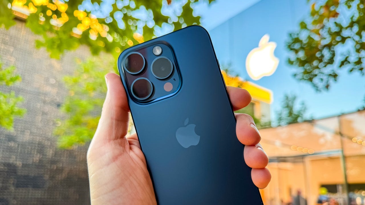 Zirve şaşırttı! Şarjı en uzun giden iPhone modelleri 2 iphone 16 pro max 15 pro max arasindaki farklar iddia kapak
