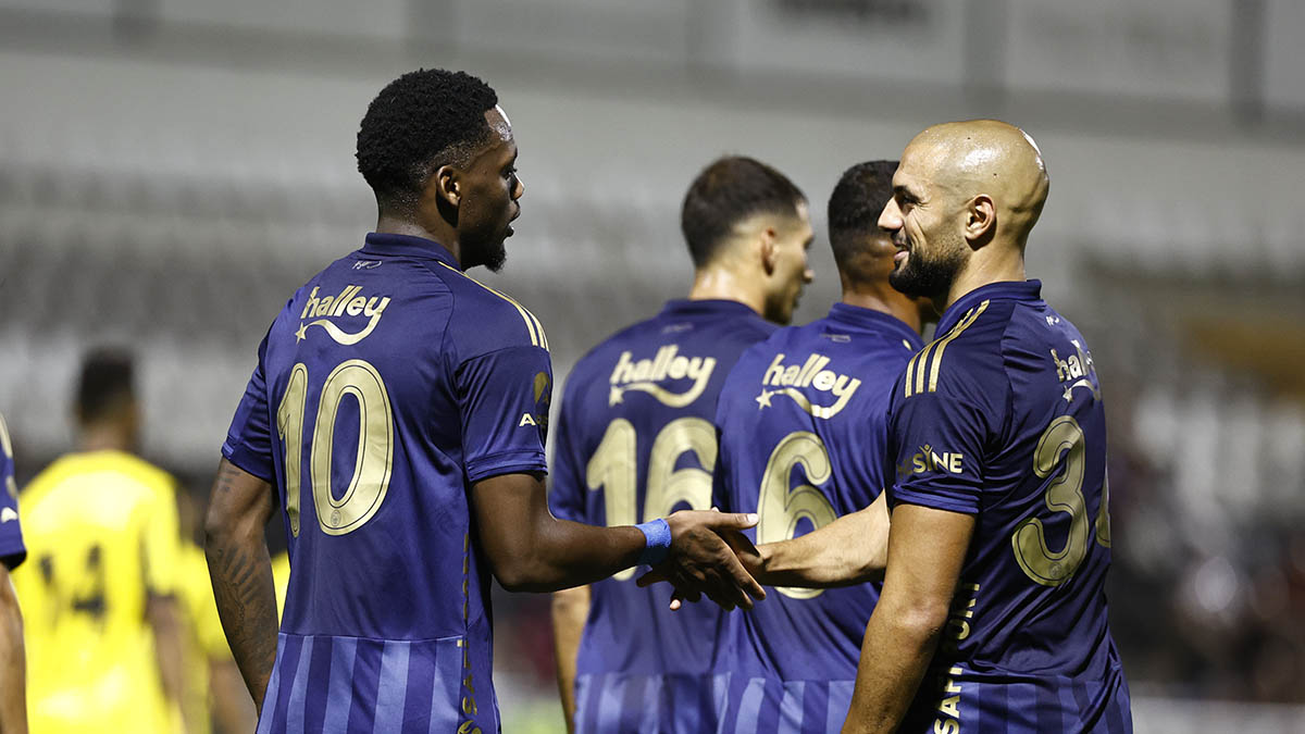 Fenerbahçe, Portekiz Kampında Al Ittihad'ı 4-0 Mağlup Etti! 7 531380