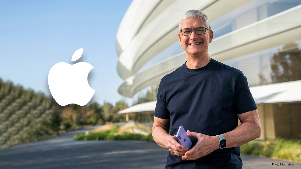 Apple CEO'su Tim Cook tasarımcı oluyor 6 Tim Cook Apple