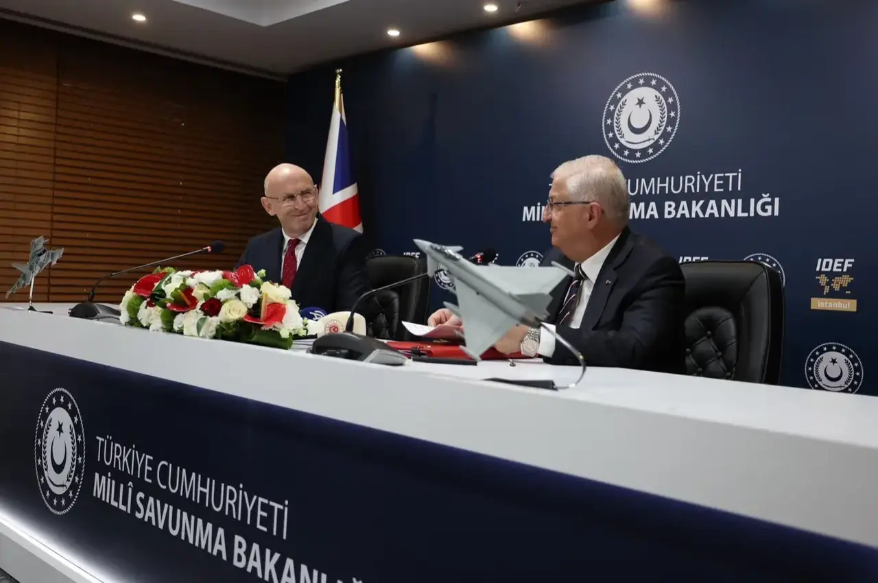 Türkiye ile İngiltere arasında Eurofighter Typhoon anlaşması yapıldı 8 Turkiye Eurofighter Typhoon pla.webp
