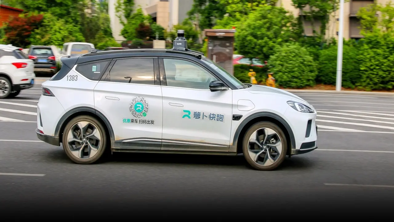 Uber ve Baidu resmen isbirligin.webp