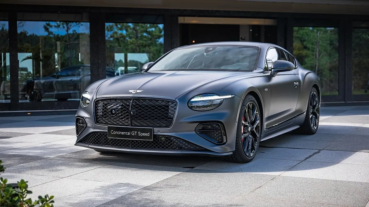 Lüks otomobil markası Bentley, logosunu değiştirdi! 1 bentley 1.webp