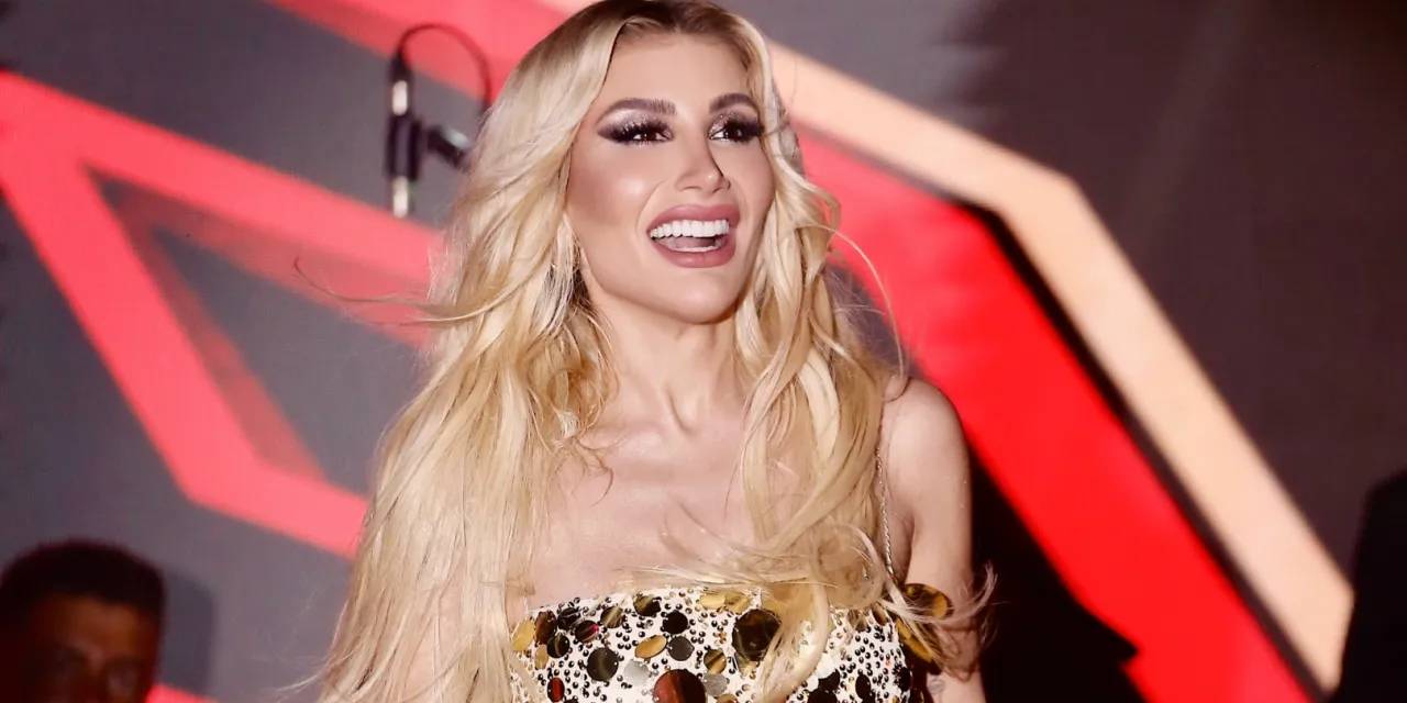 İrem Derici merdivenden düşerek hastaneye kaldırıldı 8 537050