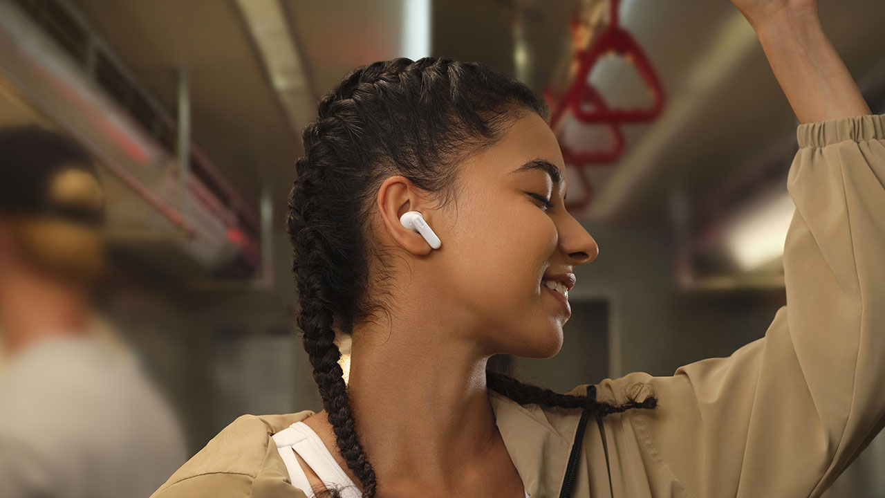 huawei freebuds se 4 anc ozelligi ile tanitildi 1