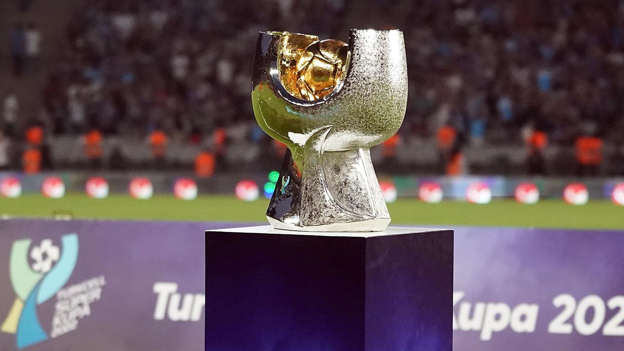 Galatasaray–Fenerbahçe Süper Kupa finalinin saati değişti 9 549075