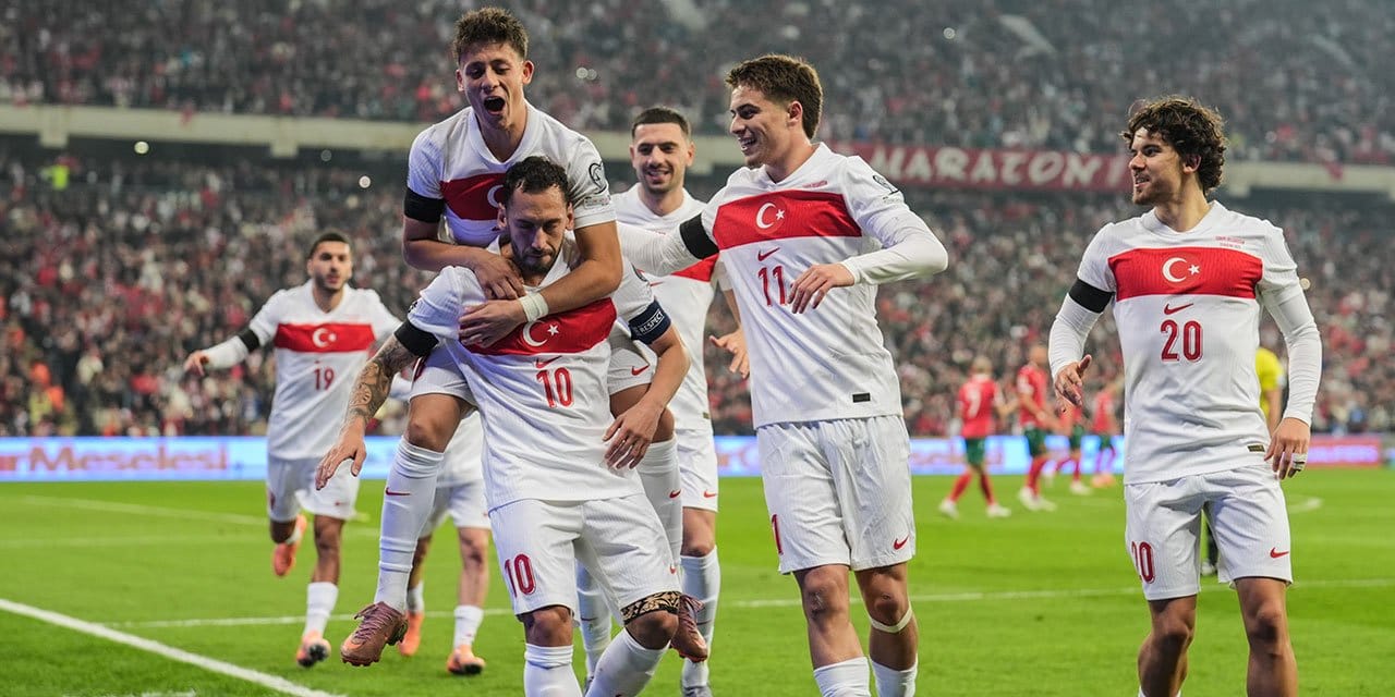 Bulgaristan’ı 2-0’la geçen Türkiye, Dünya Kupası yolunda vites yükseltti 8 549370
