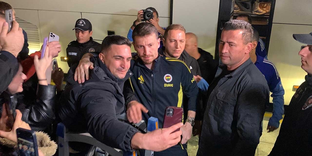 Fenerbahçe kafilesi, Rizespor maçı için deplasmanda 5 549987