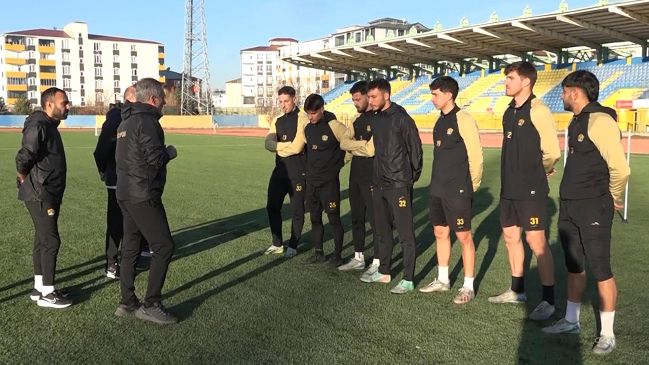 Bahis Cezaları Sonrası Kadro Krizi: Sadece 7 Oyuncu Kaldı! 10 550003