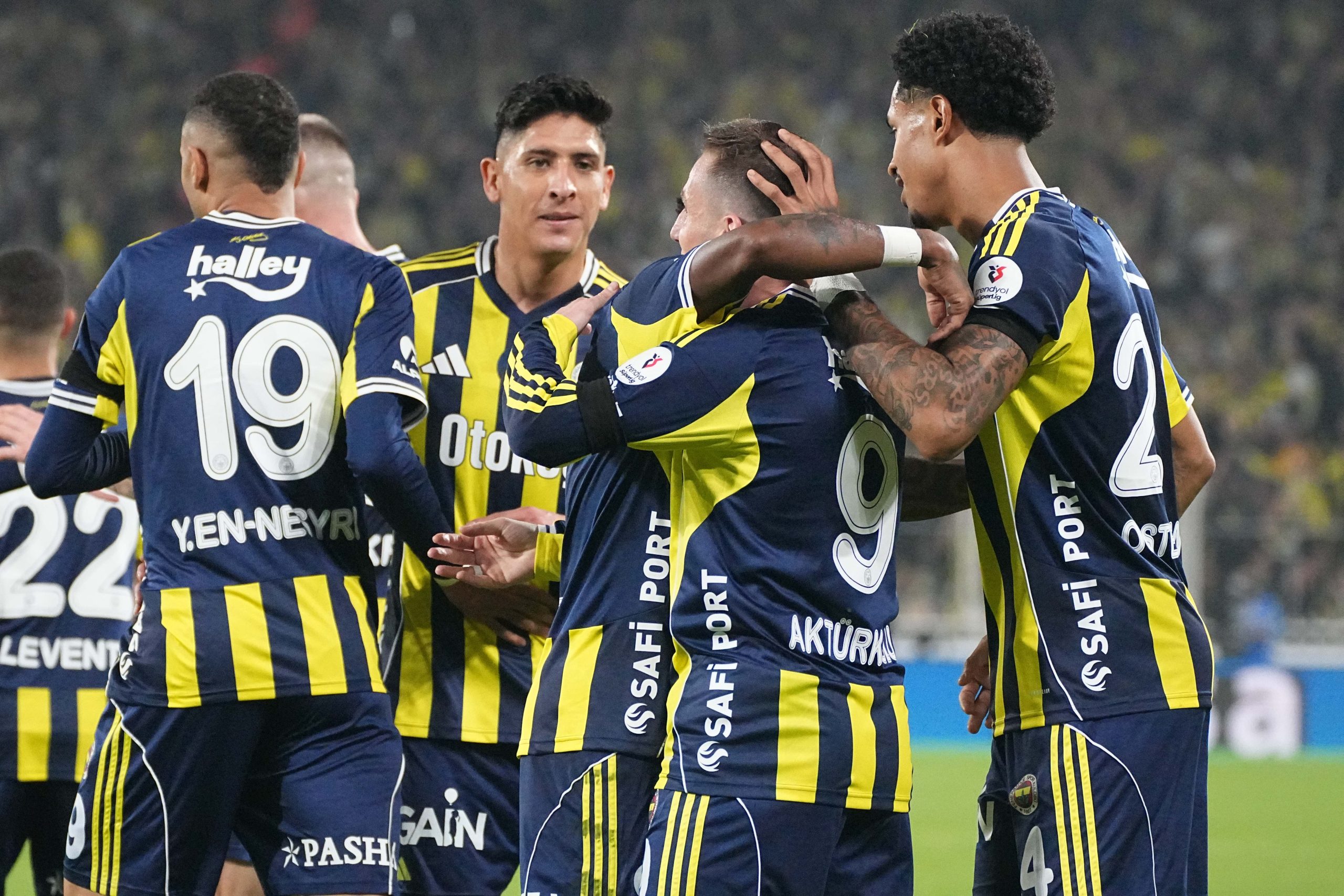 Fenerbahçe’de 10 eksik, hedef galibiyet 6 550325 scaled