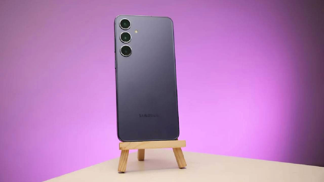 1765371422 galaxy s26 serisine 25w manyetik sarj destegi geliyor 1