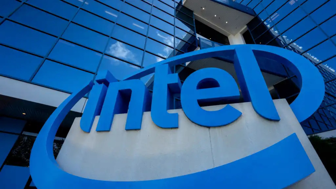 Intel SambaNova İşbirliği ile Yapay Zeka Adımı Atıyor 18 Intelden acik kaynak dunyasini sarsan karar