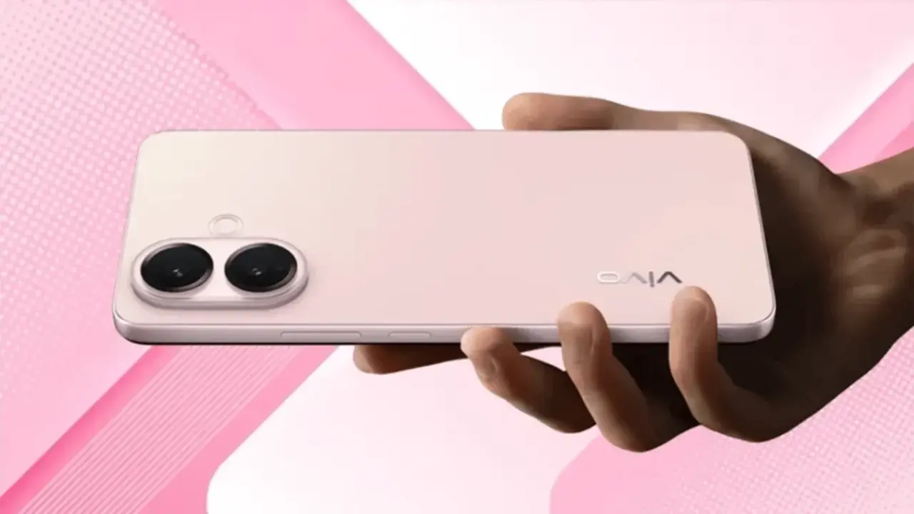 vivo Yeni Y500i Modeli İçin Çalışıyor! 18 Vivo V70 3 1.webp